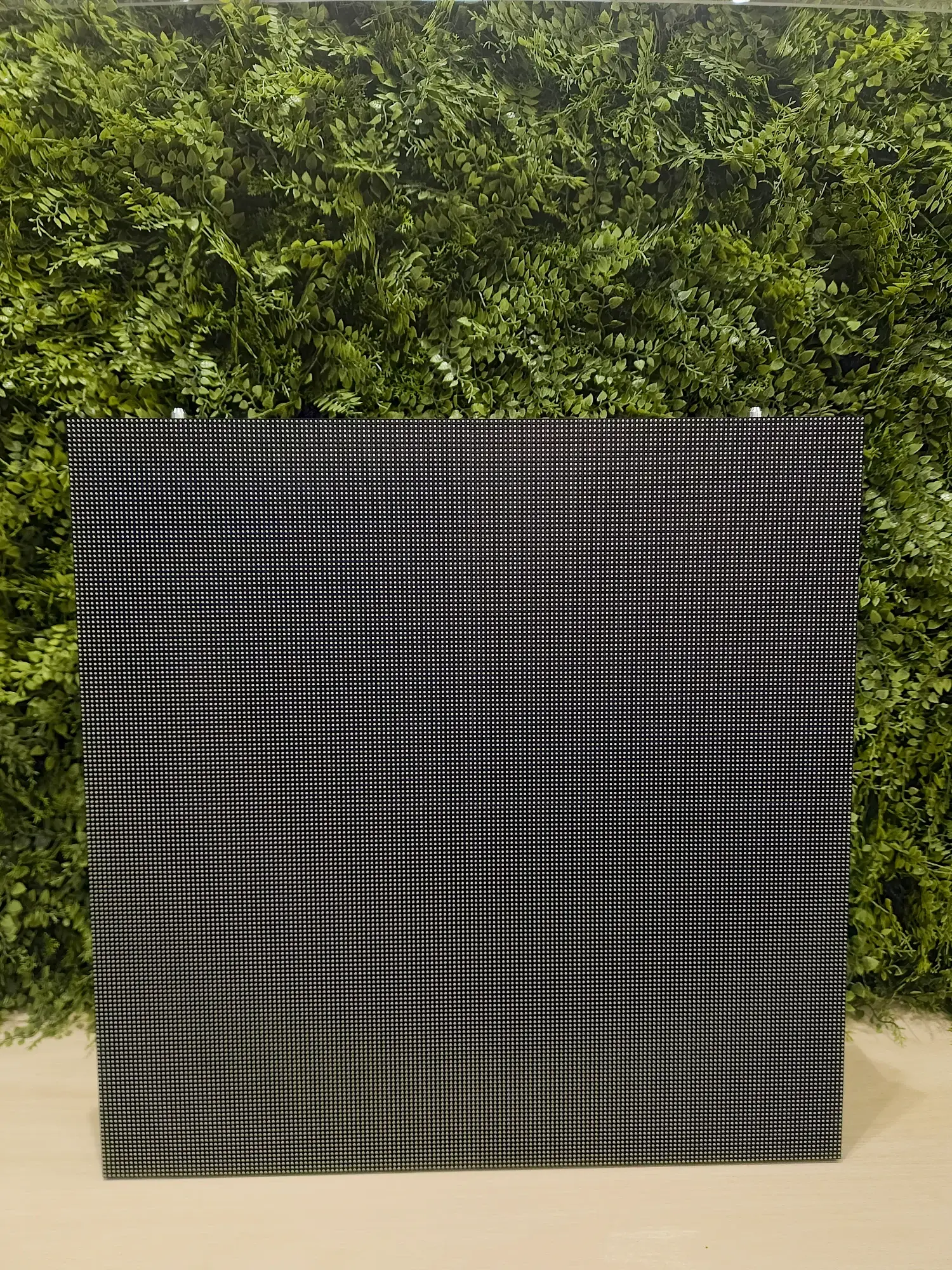 Painel de LED P2.976 Outdoor 3 in 1, foto 2 de 2
